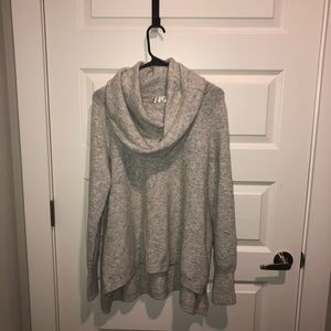 Women’s sweater